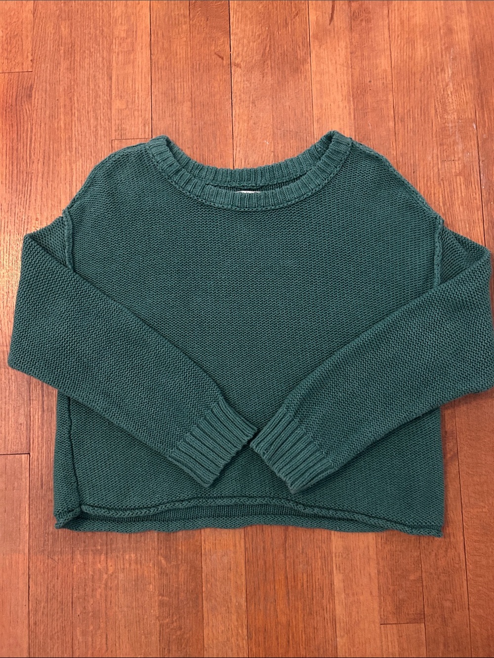 American Eagle Outfitters Green Crewneck Cropped Cotton Sweater M